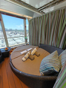 The Retreat Cabanas Pooldeck