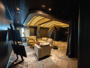 Signature Studio