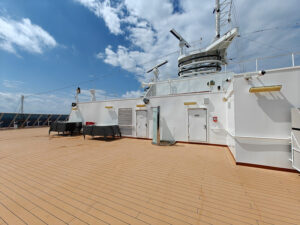 Sonnendeck Deck 12 vorne