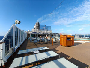 Sea View Pooldeck