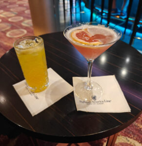 Ginger Mango Splash und Grapefruit Not-A-Cosmo
