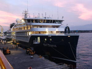 SH Diana in Puntarenas