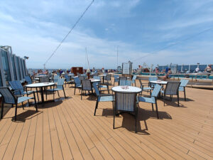 Sea View Pooldeck