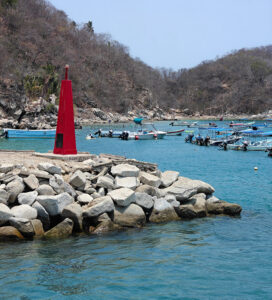 Hafen von Huatulco