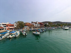 Hafen von Huatulco