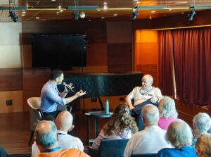 Chris und Neil beim Coffee Chat
