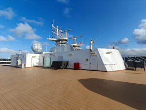 Sonnendeck Deck 12 vorne