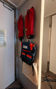 Zodiac-Westen, Rucksack, Tasche and vier Haken