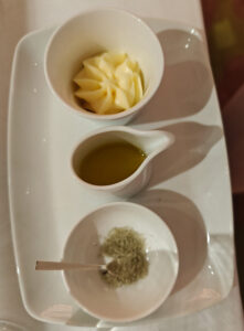 Butter, Olivenöl, Salz