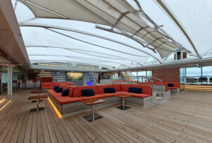 Pooldeck
