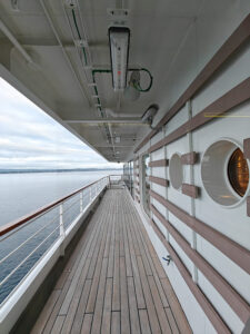 Deck 8 vorne