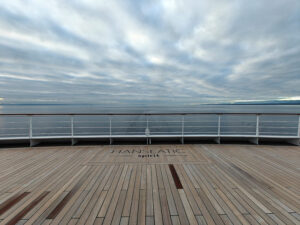 Sonnendeck Deck 8 hinten