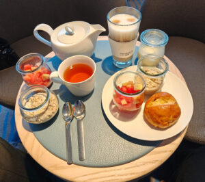 Frühstück in der Observation Lounge