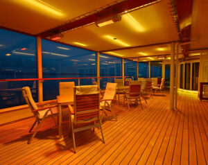 Pooldeck