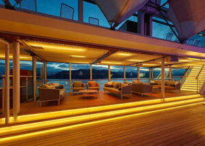 Pooldeck