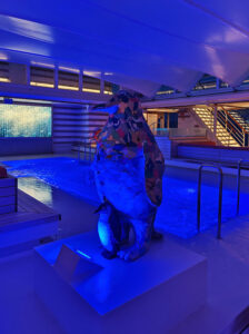 Pinguine am Pool