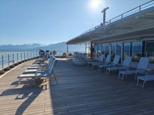 Sonnendeck Deck 8 hinten