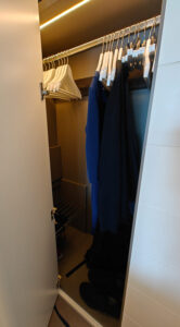 dritter Schrank