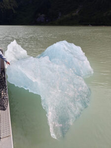 beim Shakes Glacier