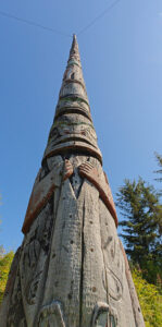 höchster Totem aus einem Stamm