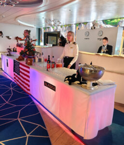 Digestif Bar vor der Recpetion