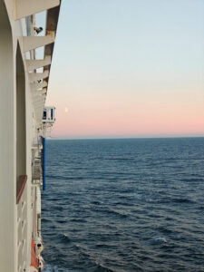 Blick zum Mond
