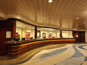 Concierge, Reception, Shore Excursions