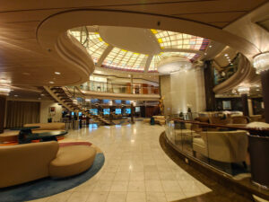 Crystal Plaza