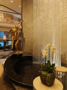 Crystal Plaza