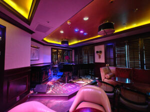 Avenue Saloon
