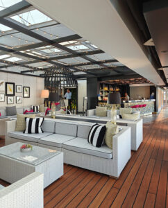 Tastes Bar