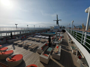 Pooldeck