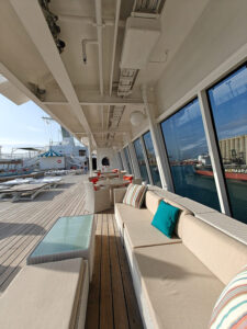 Pooldeck
