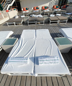Pooldeck