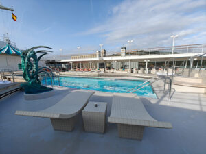 Pooldeck