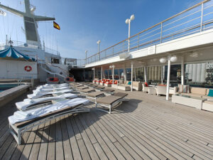 Pooldeck
