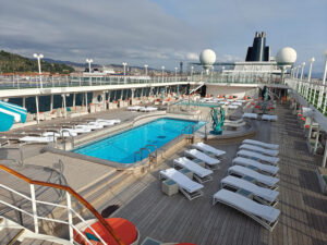 Pooldeck