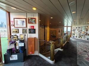 Hafenplaketten Deck 12 vorne