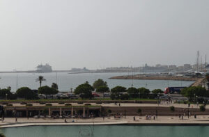 Celebrity Silhouette und Crystal Symphony