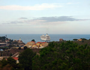 Crystal Symphony vor Port-Vendres
