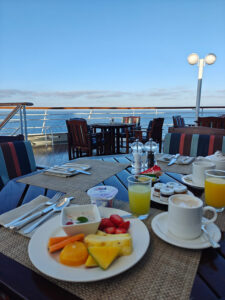 Frühstück mit Aussicht
