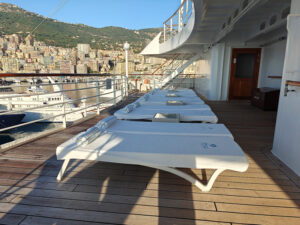 Deck 9