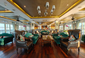 Le Salon Lounge
