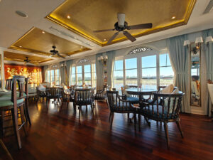 Le Salon Lounge