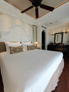 Signature Suite 310