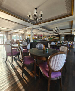 Le Marche Restaurant