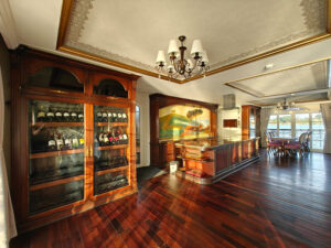 Le Marche Restaurant