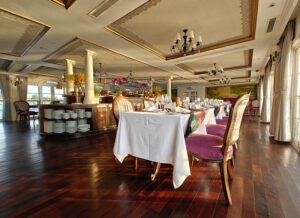Le Marche Restaurant