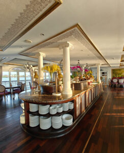 Le Marche Restaurant