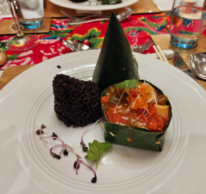 Sweet & Sour Vegetables Tofu with Black Rice in Banana Leaf